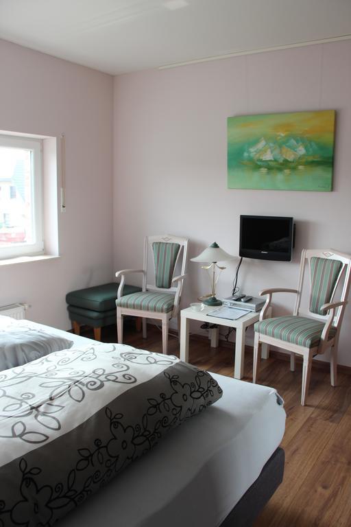Haus Rheinblick Bed & Breakfast Grieth Bilik gambar