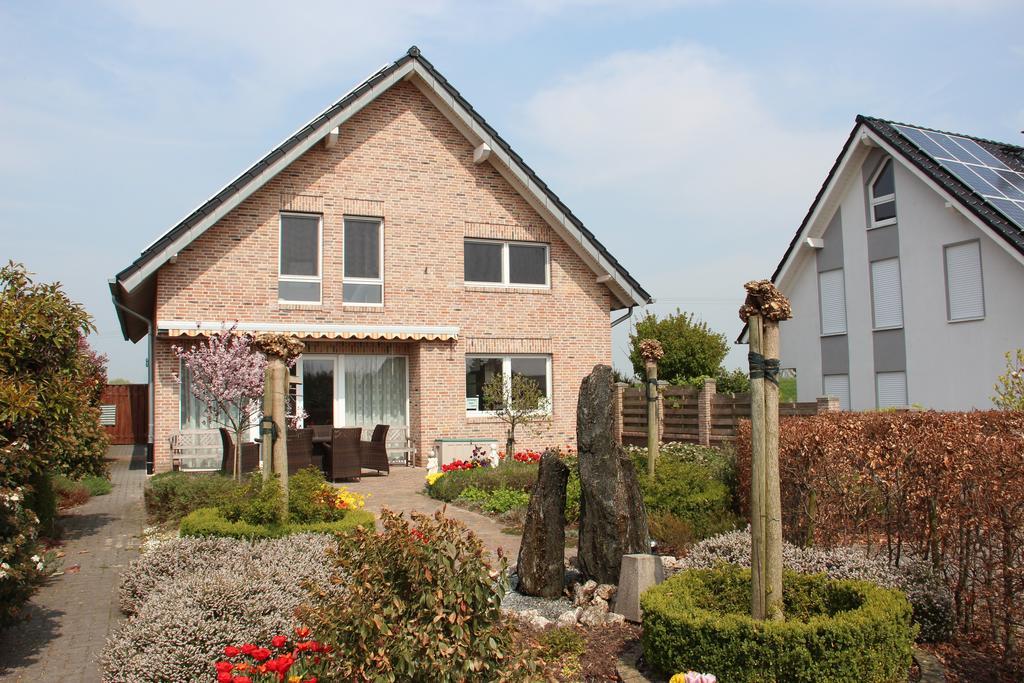 Haus Rheinblick Bed & Breakfast Grieth Bilik gambar